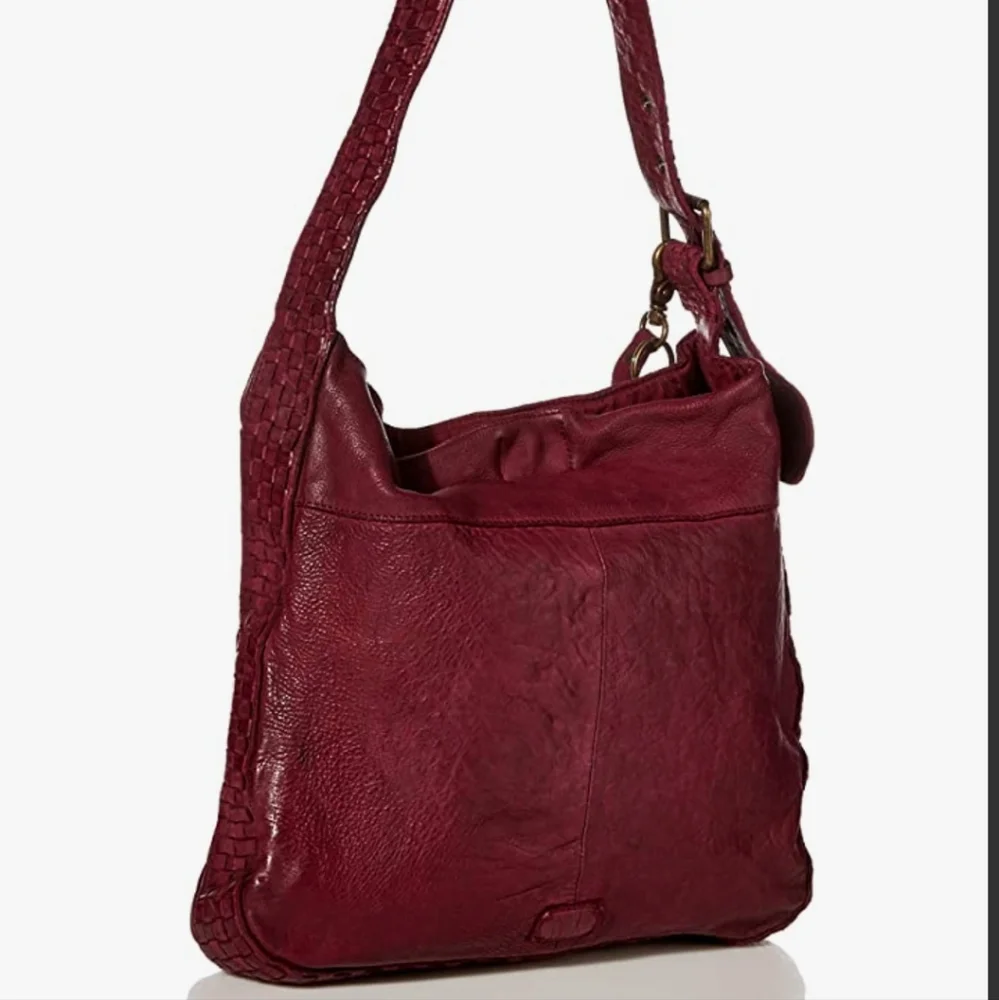 Frye and Co. Greta hobo bag in Berry